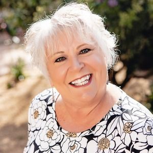 Meet your Posher, Candy